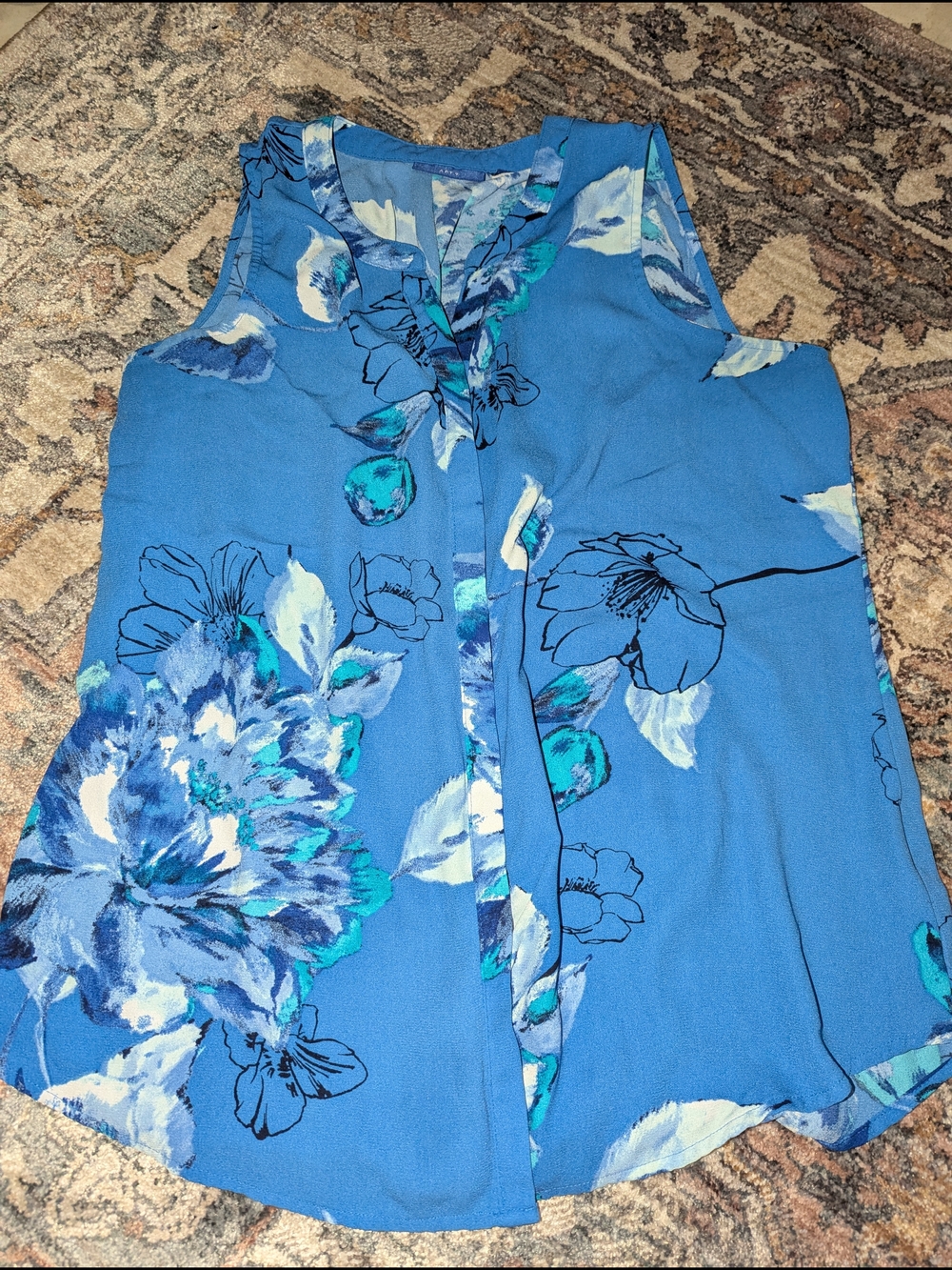 Blue Floral Sleeveless Blouse Apt 9